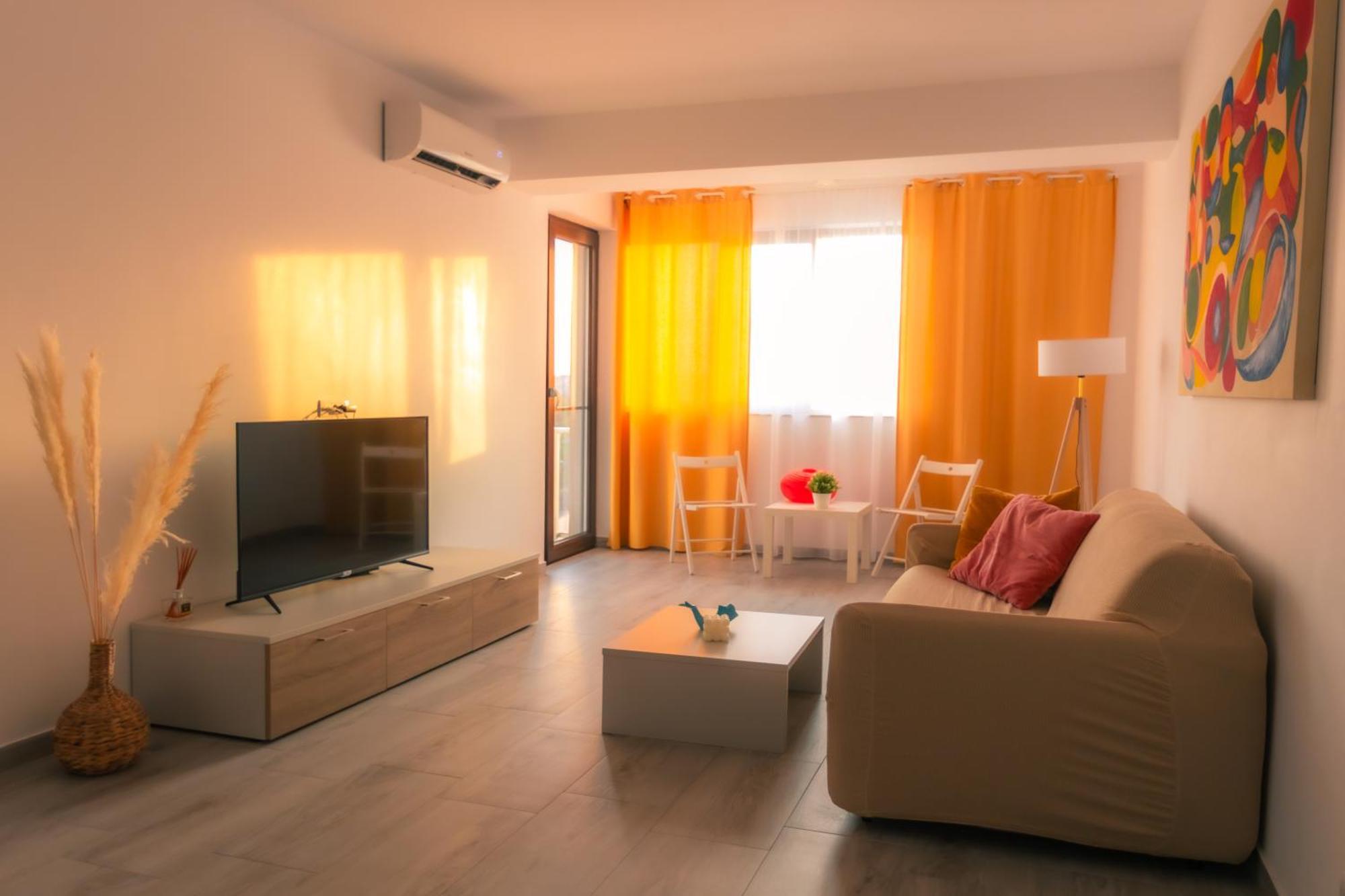 Sunset Apartment - Central Apt With Rooftop Garden Bükreş Dış mekan fotoğraf